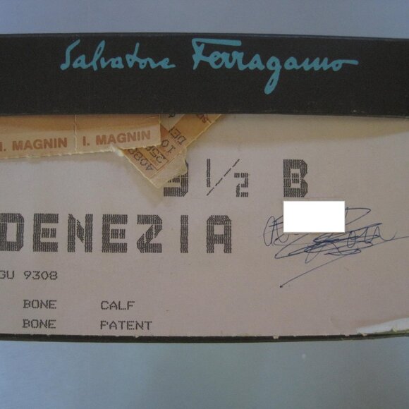 Salvatore Ferragamo Shoes Florence Italy 9 1/2B Gently Worn with Box - Picture 5 of 5